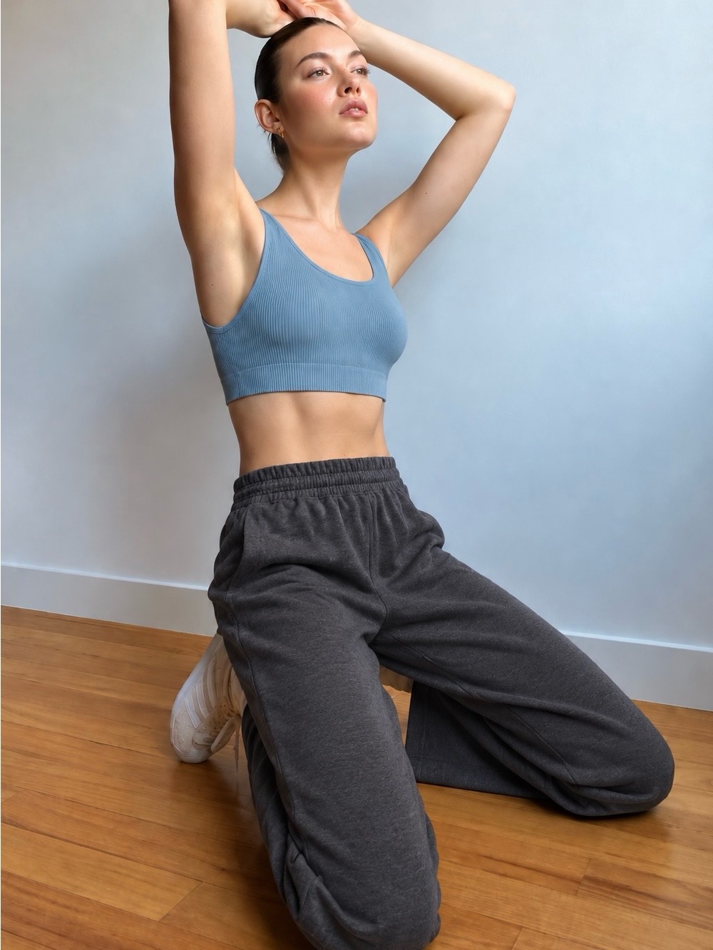 Aritzia Sunday Best SinchSeamless Rib Bra Top Dusty Blue Seamless Crop Sz S